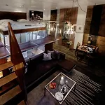 백스테이지 부티크 스파 호텔 4*