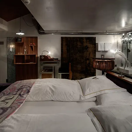 Backstage Boutique Hotel 4*