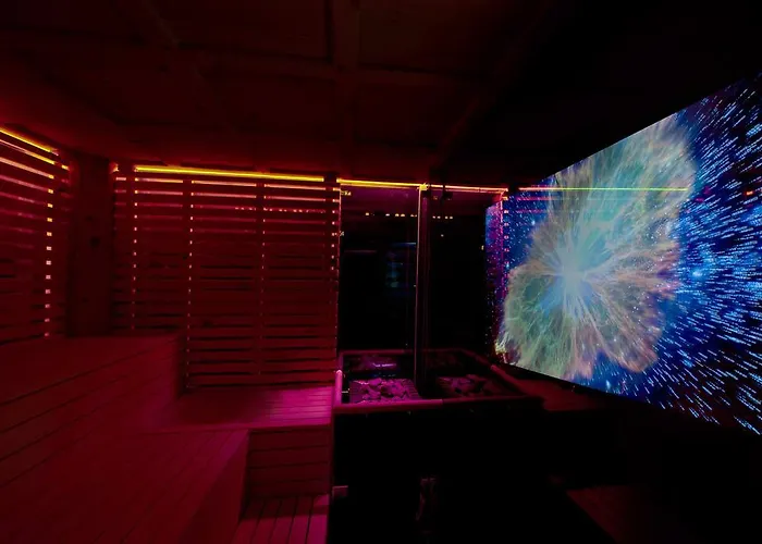 Backstage Boutique Hotel 4*